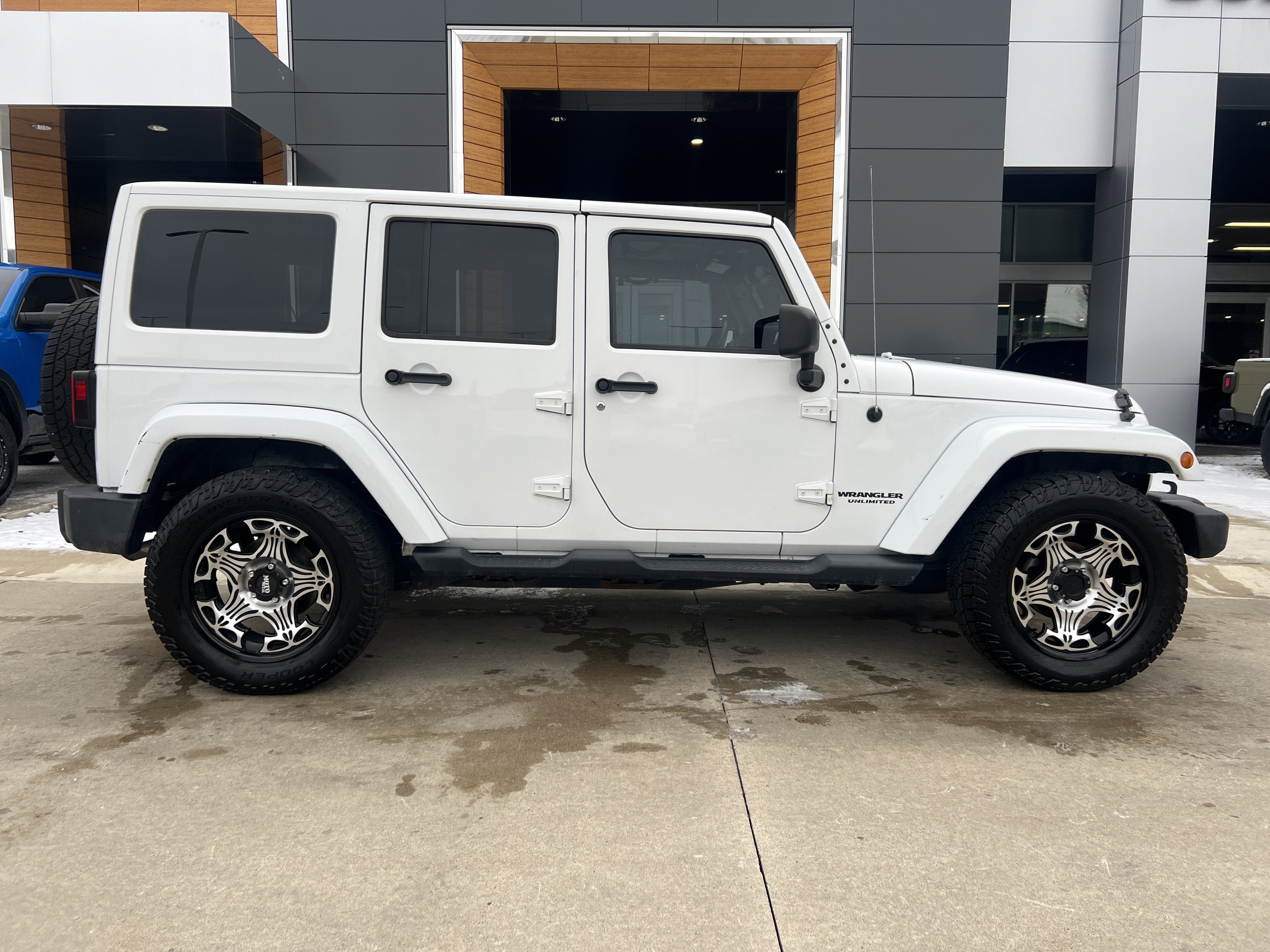 2013 Jeep Wrangler Unlimited Sahara