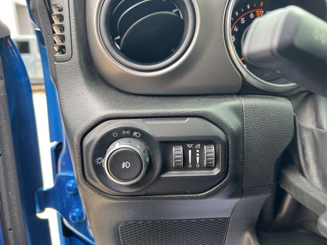 2022 Jeep Wrangler Willys