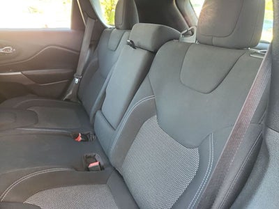 2020 Jeep Cherokee Latitude