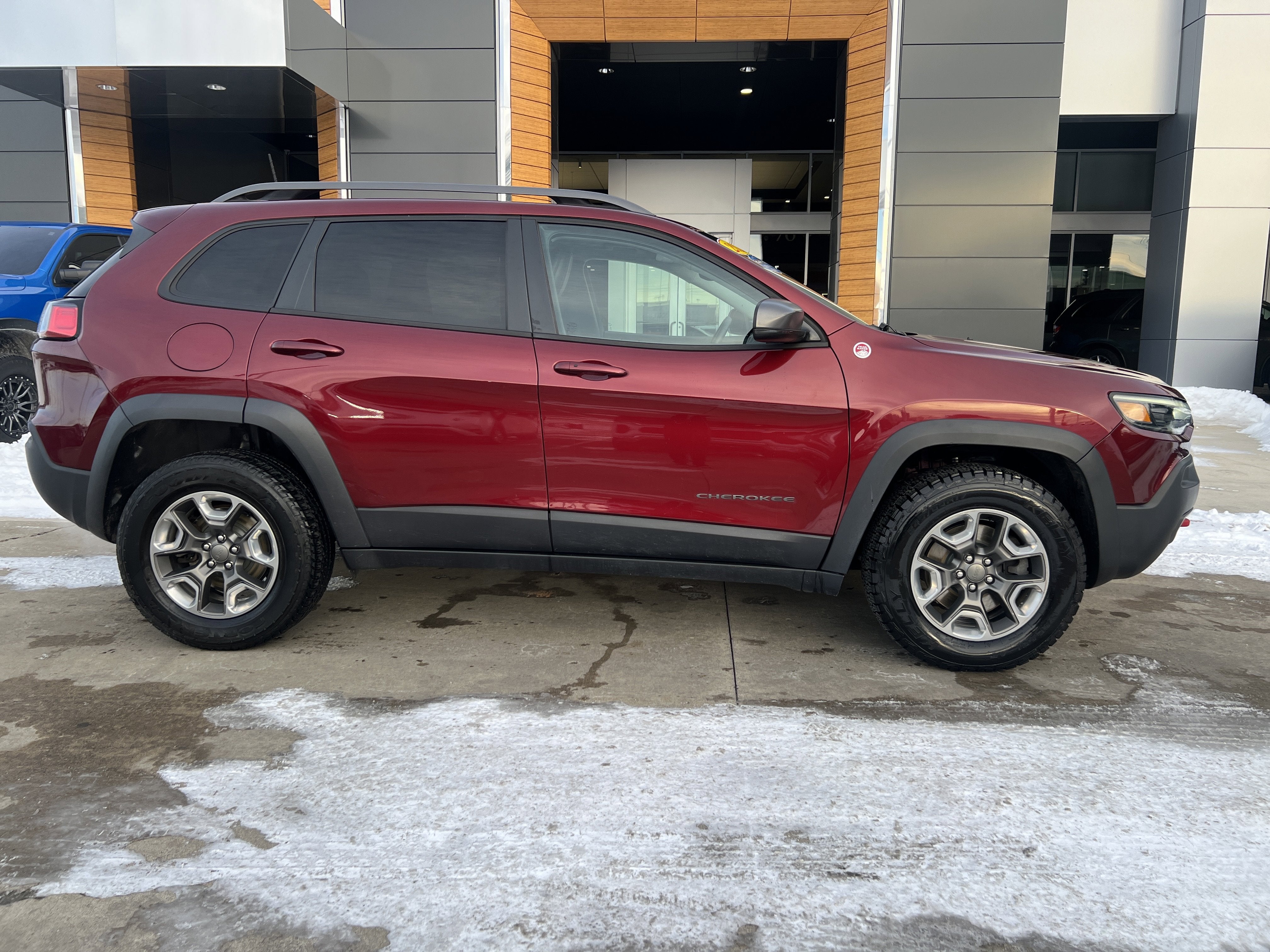 2020 Jeep Cherokee Trailhawk