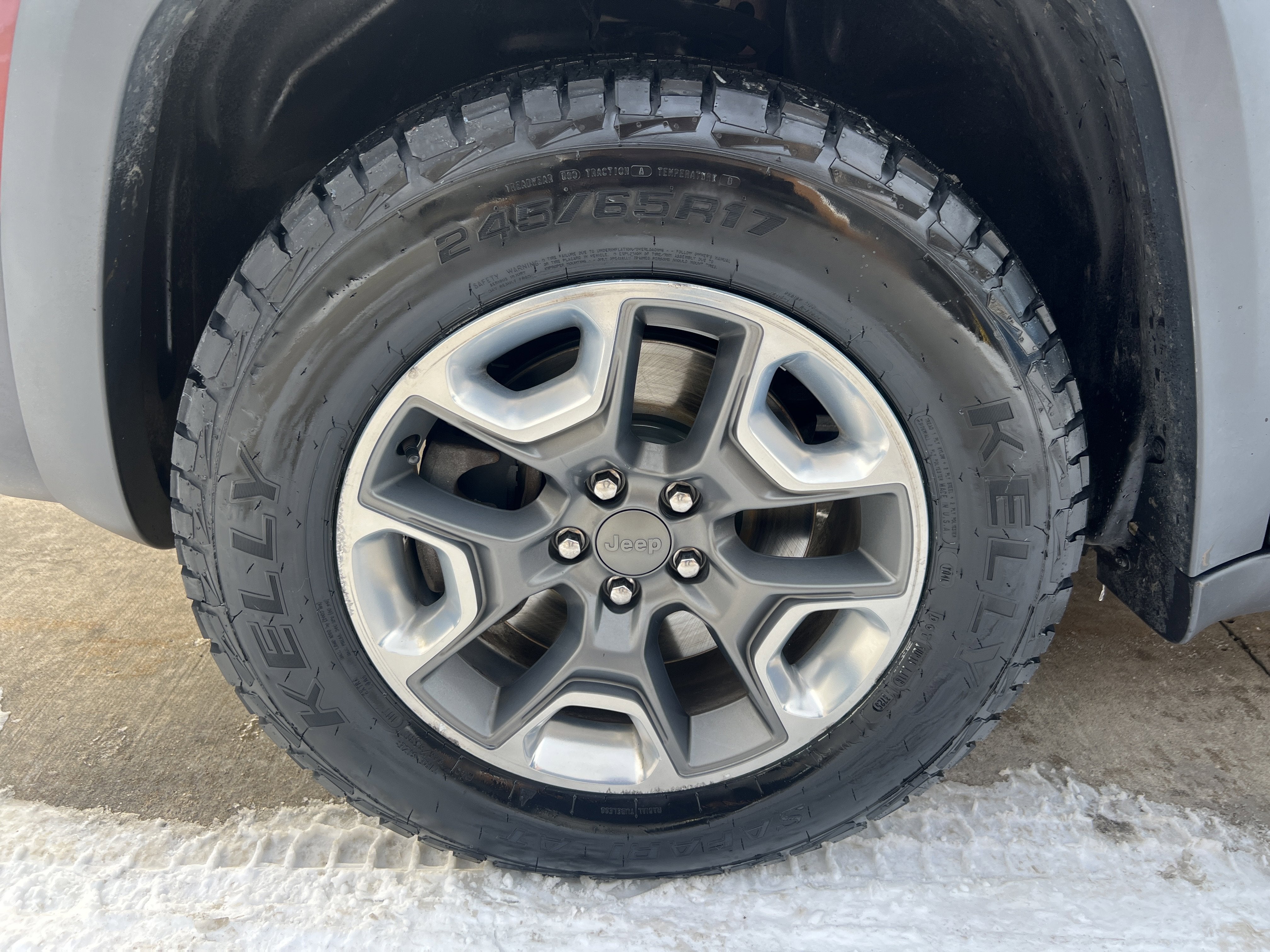 2020 Jeep Cherokee Trailhawk