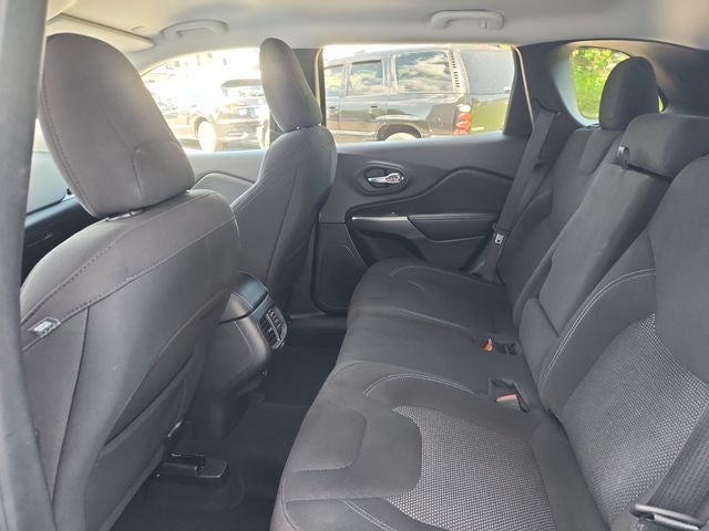 2021 Jeep Cherokee Latitude