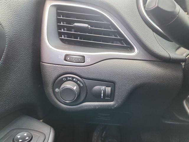 2021 Jeep Cherokee Latitude
