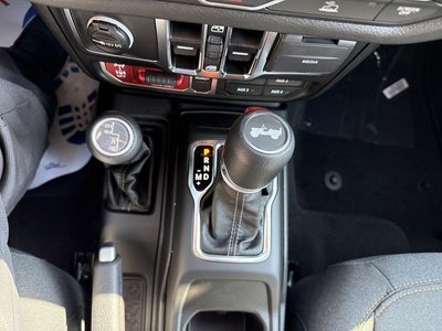 2025 Jeep Wrangler Willys 4 Door 4x4