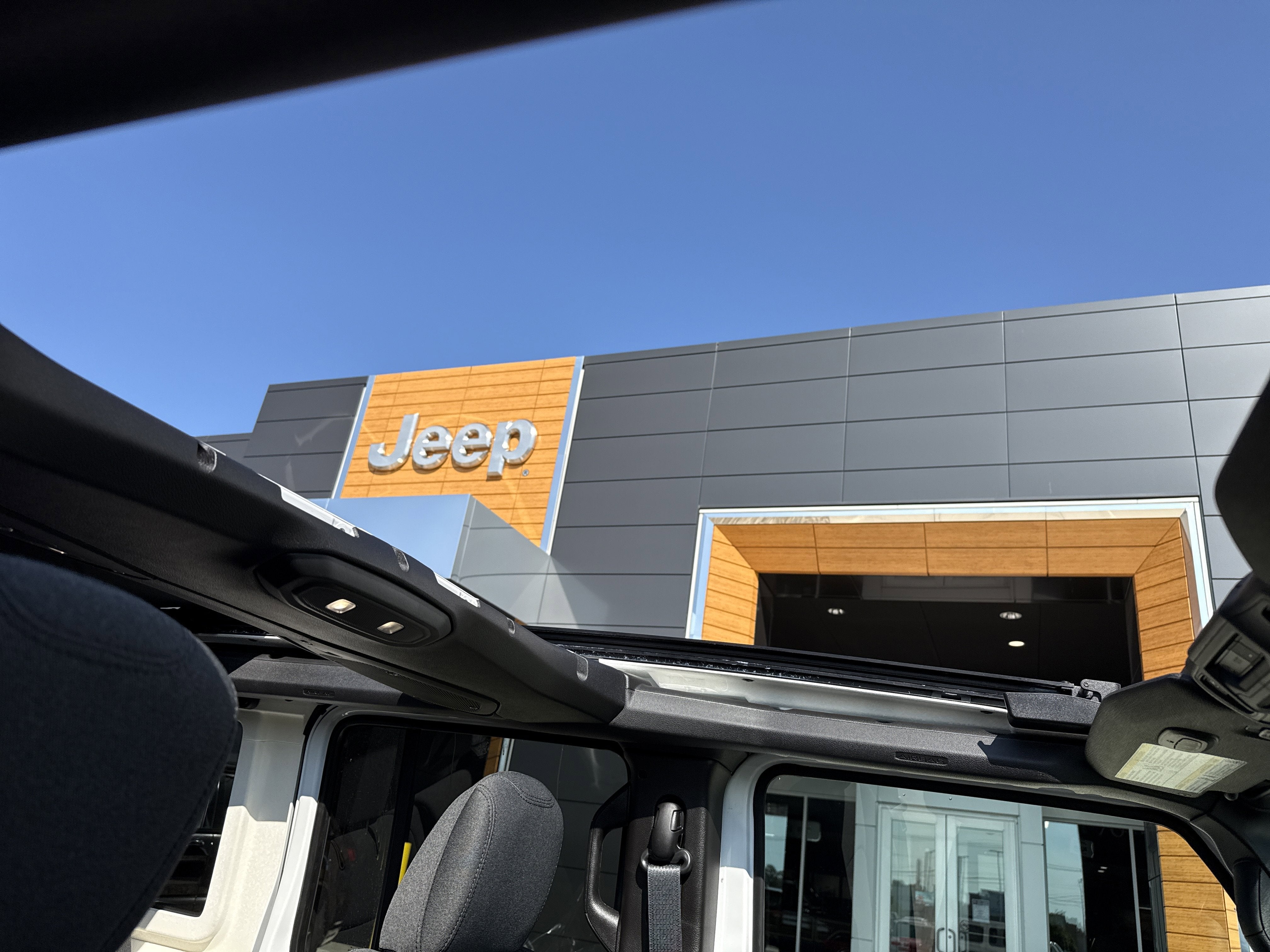 2025 Jeep Wrangler Willys 4 Door 4x4