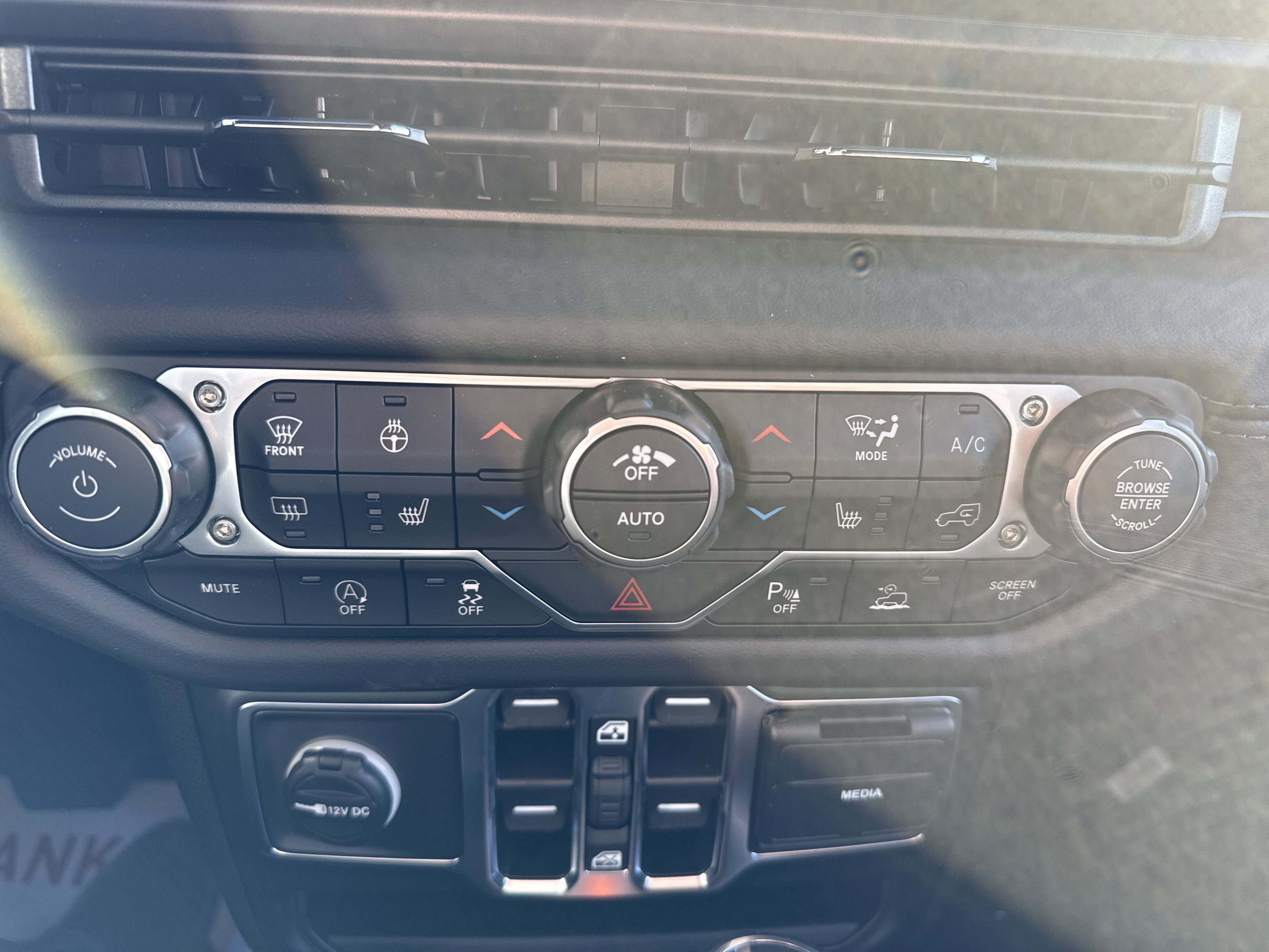 2026 Jeep Wrangler Sahara 4 Door 4x4