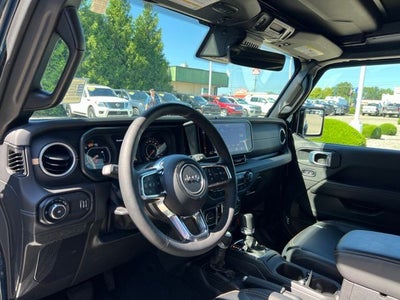 2025 Jeep Wrangler Sahara