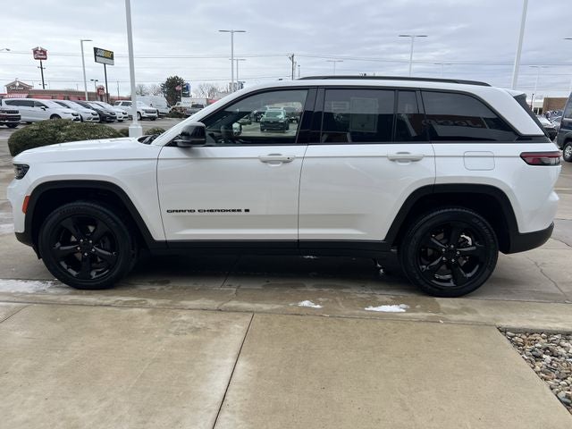 2023 Jeep Grand Cherokee Altitude