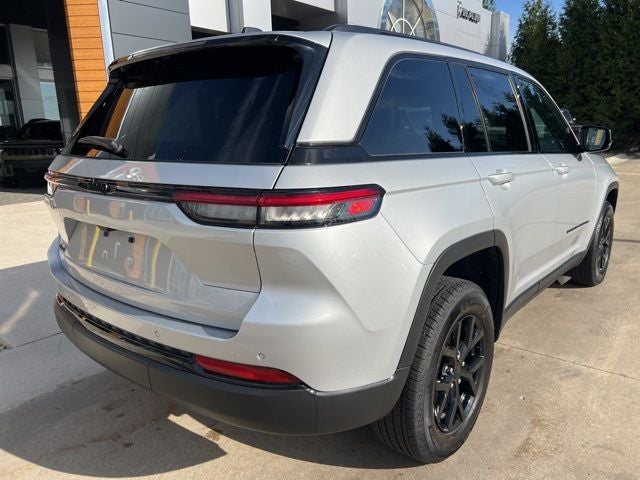 2024 Jeep Grand Cherokee Altitude X