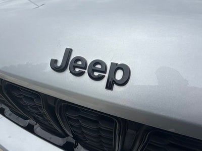 2022 Jeep Grand Cherokee Altitude