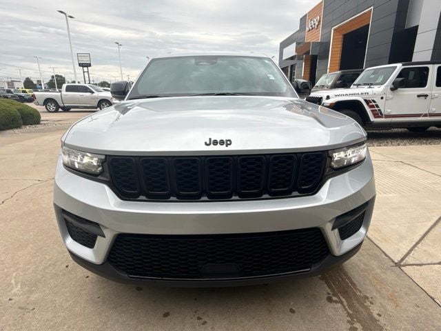 2022 Jeep Grand Cherokee Altitude