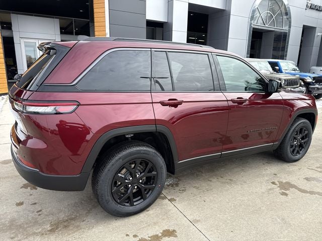 2026 Jeep Grand Cherokee Laredo