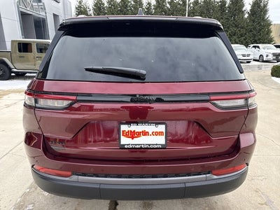 2026 Jeep Grand Cherokee Laredo
