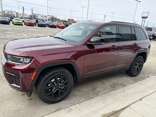 2026 Jeep Grand Cherokee Laredo