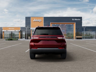 2026 Jeep Grand Cherokee Laredo
