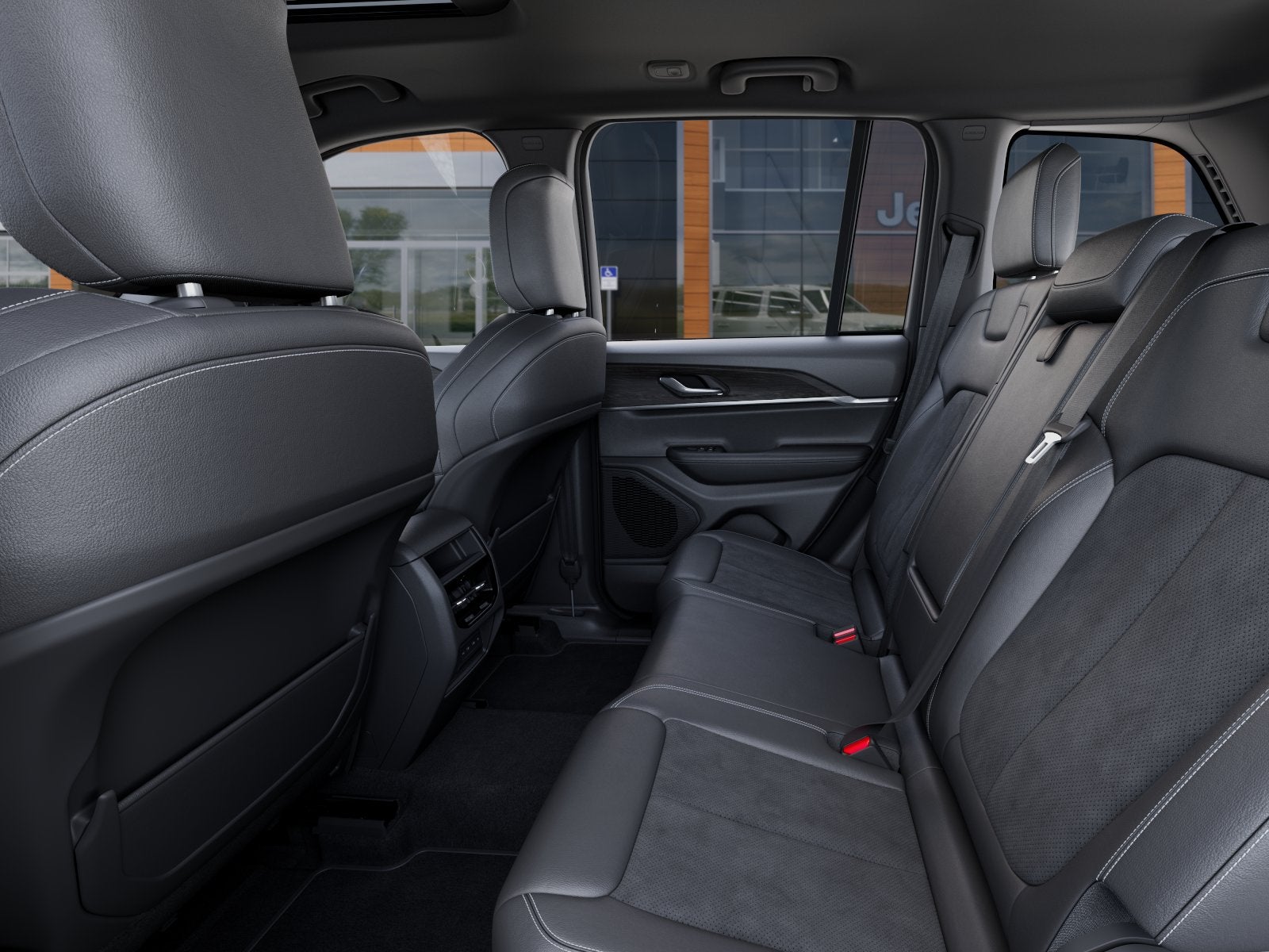 2026 Jeep Grand Cherokee Laredo