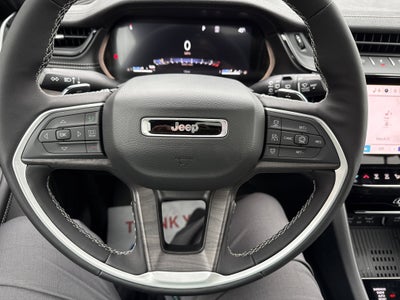 2026 Jeep Grand Cherokee Laredo Altitude 4x4