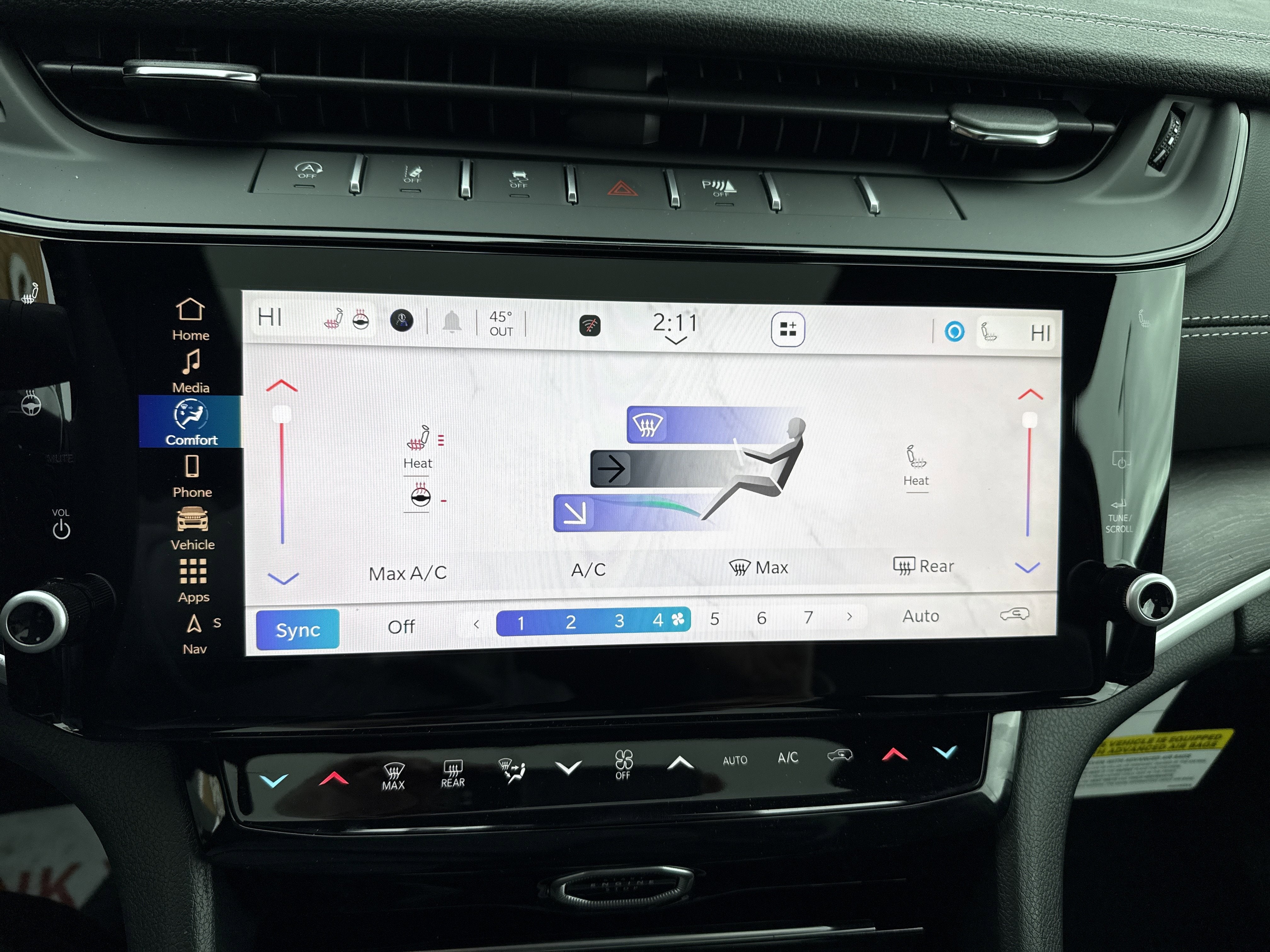 2026 Jeep Grand Cherokee Laredo Altitude 4x4