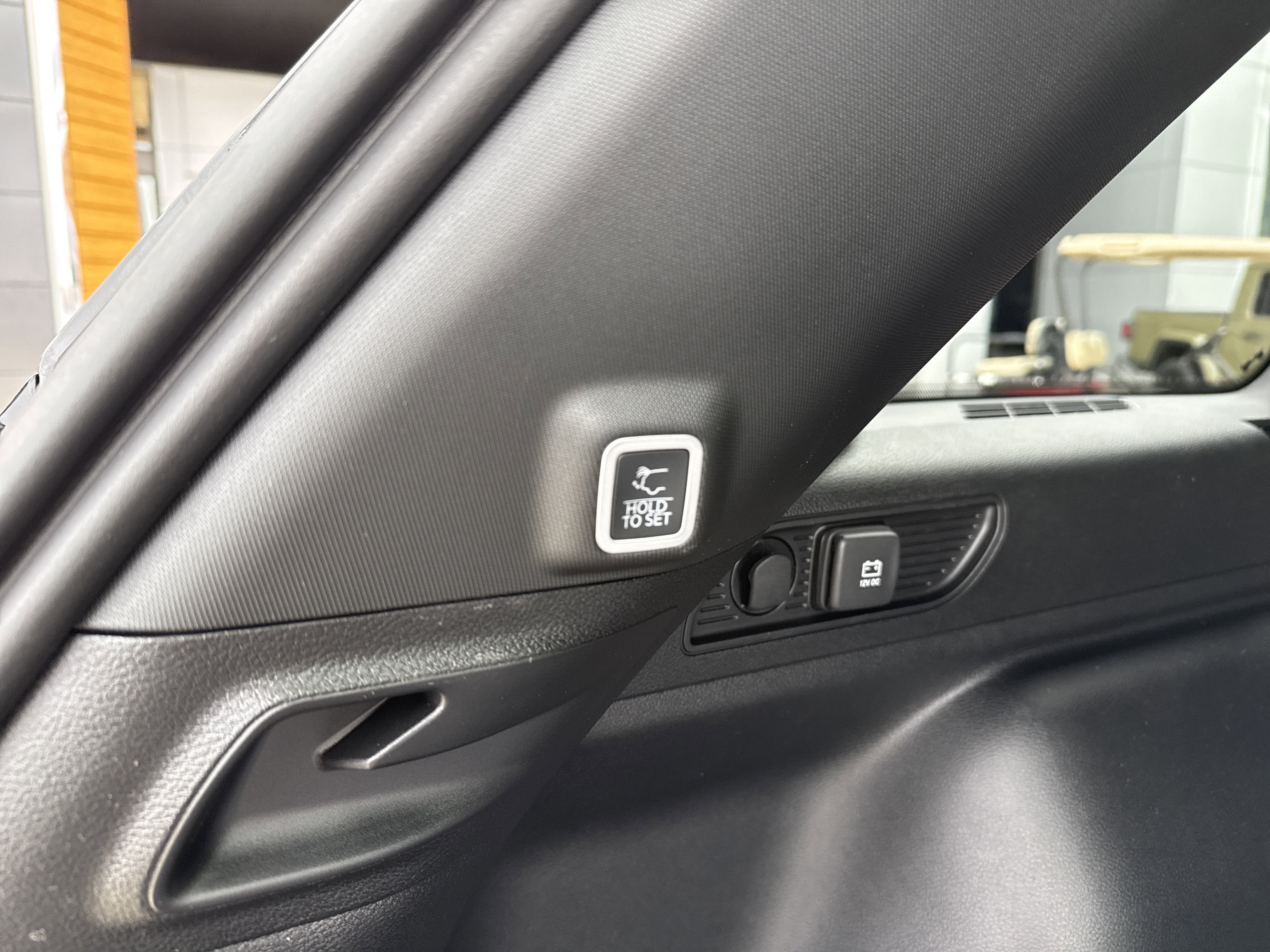 2026 Jeep Grand Cherokee Laredo Altitude 4x4