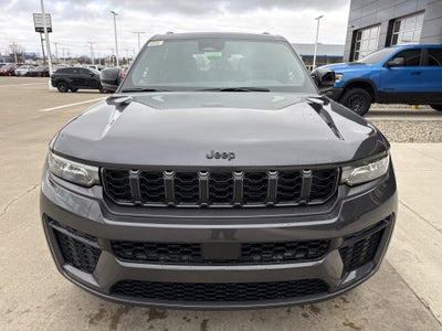 2026 Jeep Grand Cherokee Laredo Altitude 4x4