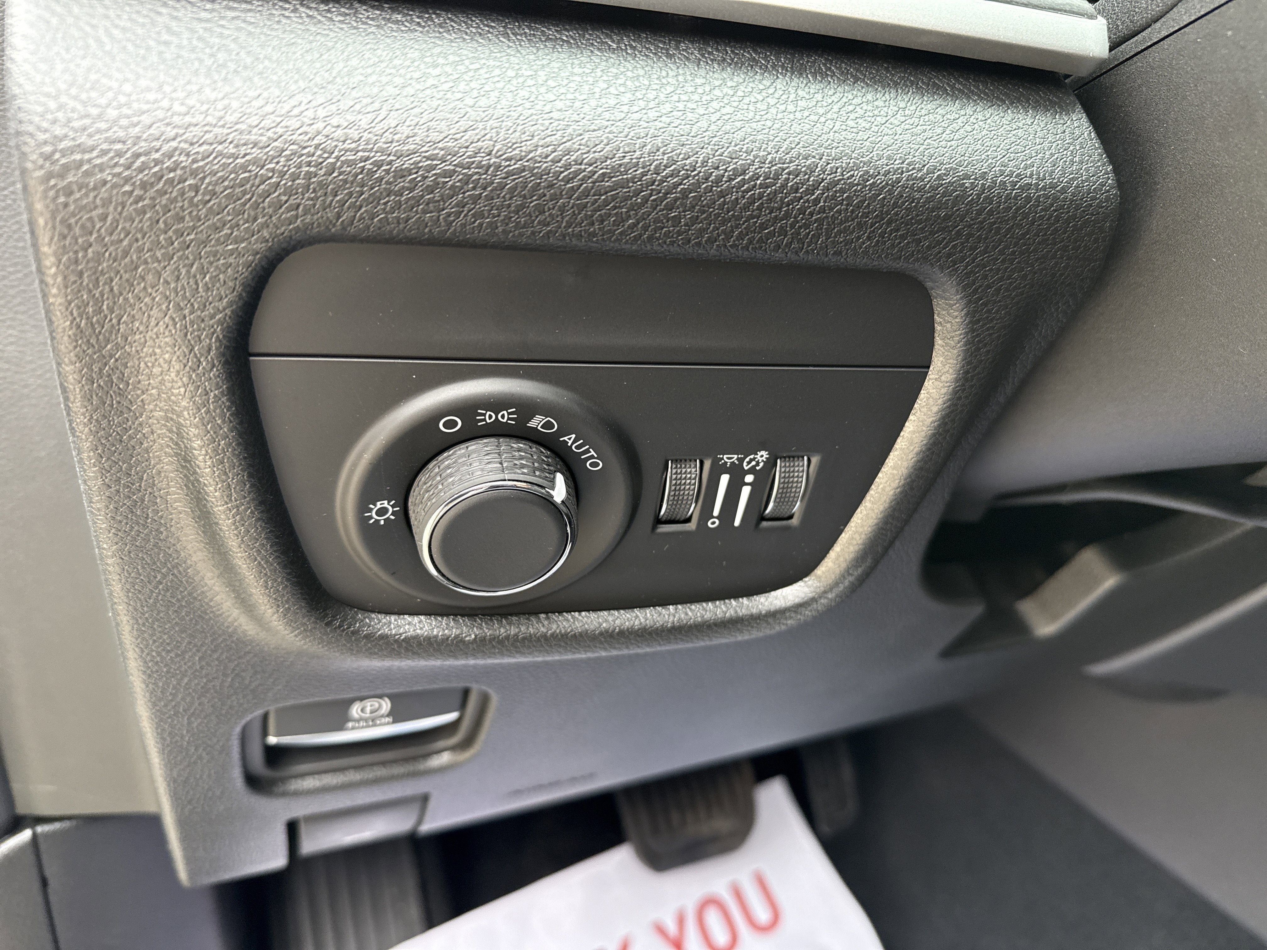 2026 Jeep Grand Cherokee Laredo Altitude 4x4