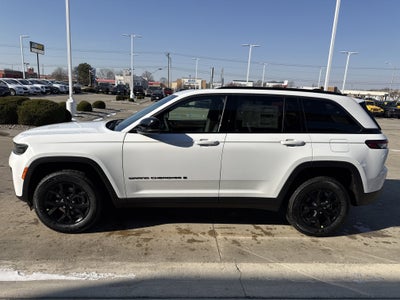 2026 Jeep Grand Cherokee Laredo Altitude 4x4
