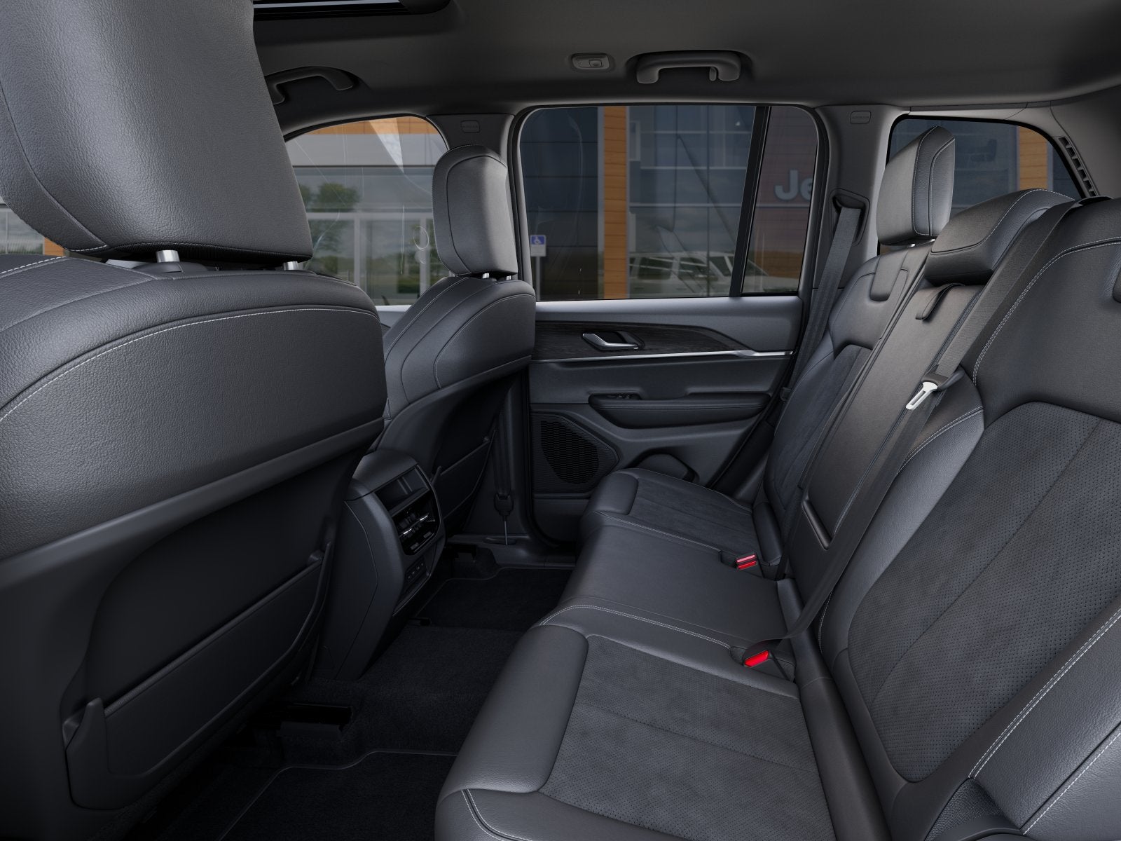 2026 Jeep Grand Cherokee Laredo Altitude 4x4