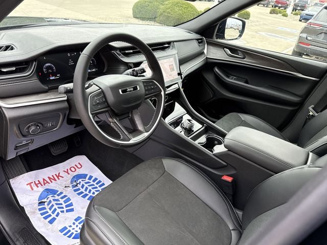 2026 Jeep Grand Cherokee Laredo