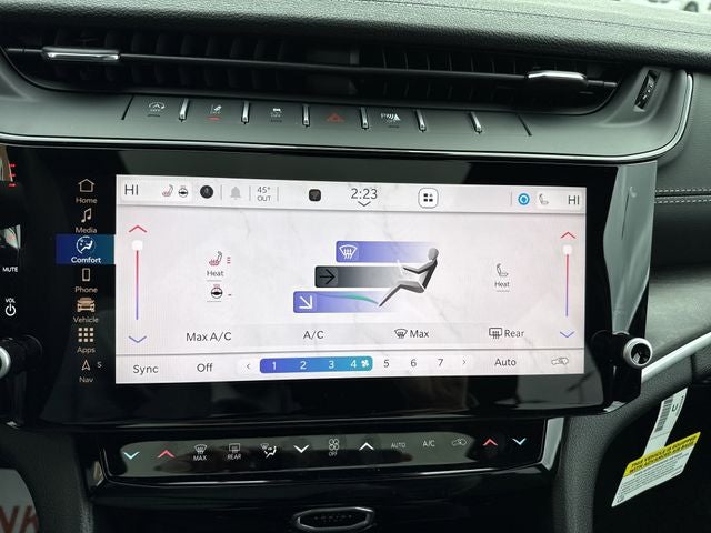 2026 Jeep Grand Cherokee Laredo