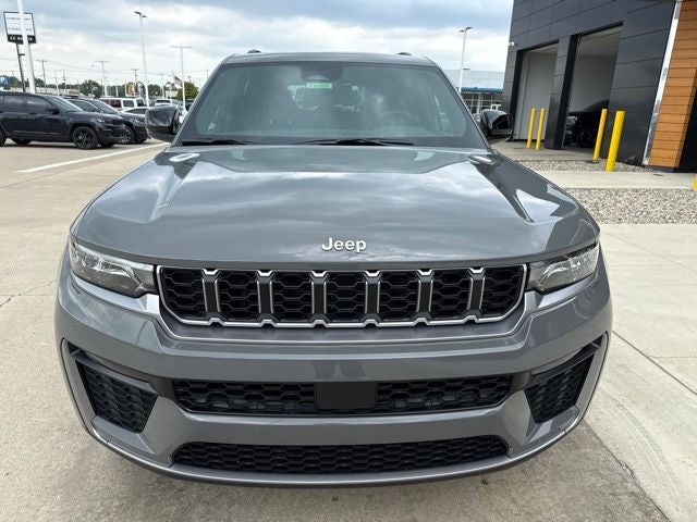 2027 Jeep Grand Cherokee Limited