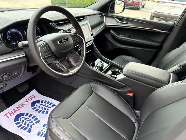 2027 Jeep Grand Cherokee Limited