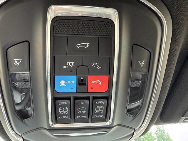 2027 Jeep Grand Cherokee Limited