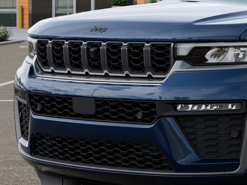 2027 Jeep Grand Cherokee Limited Reserve
