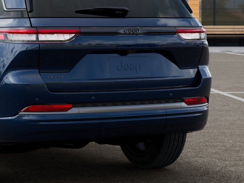 2027 Jeep Grand Cherokee Limited Reserve