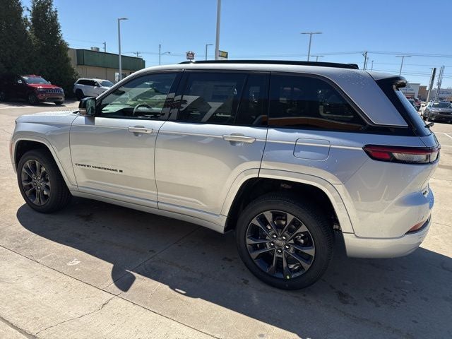2026 Jeep Grand Cherokee Limited Reserve