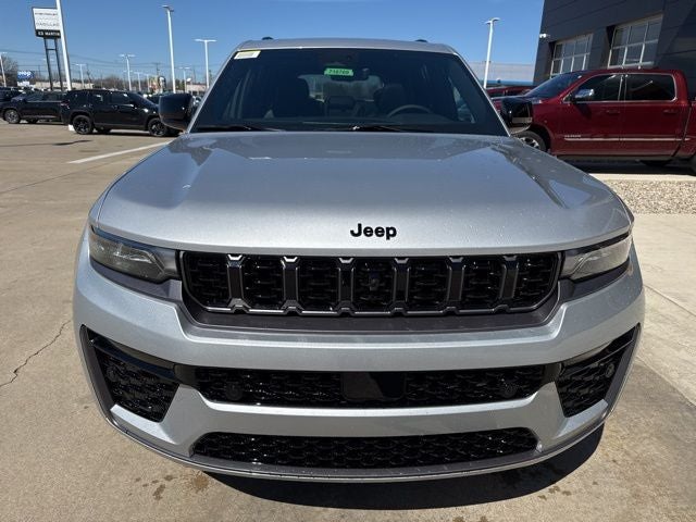 2026 Jeep Grand Cherokee Limited Reserve