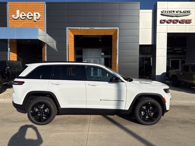 2027 Jeep Grand Cherokee Limited Altitude
