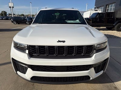 2027 Jeep Grand Cherokee Limited Altitude