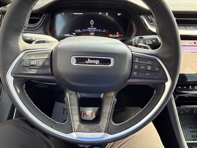2027 Jeep Grand Cherokee Limited Reserve