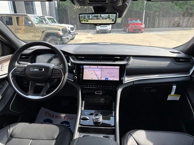 2027 Jeep Grand Cherokee Limited Reserve