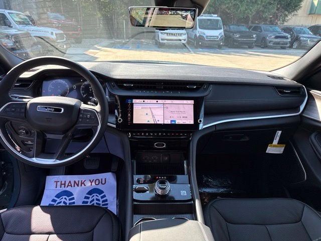 2027 Jeep Grand Cherokee Limited Reserve