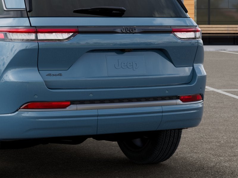 2027 Jeep Grand Cherokee Limited Reserve
