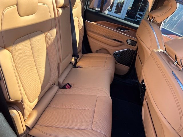 2025 Jeep Grand Cherokee Summit Reserve