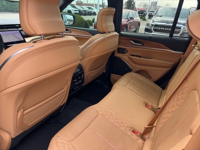 2023 Jeep Grand Cherokee Summit Reserve