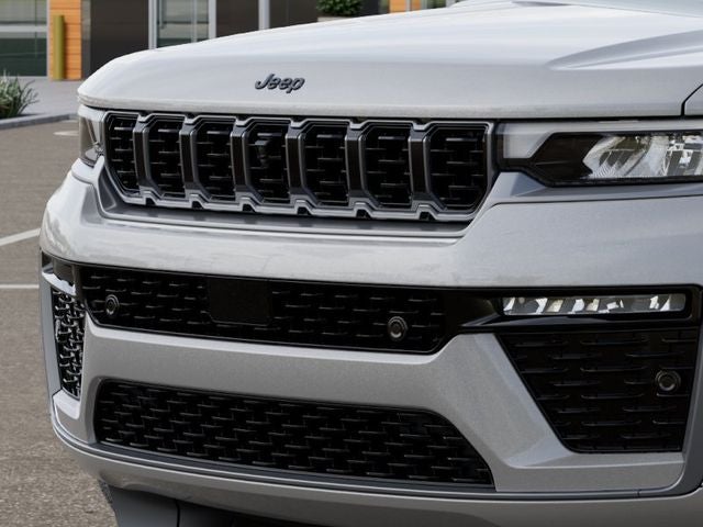 2026 Jeep Grand Cherokee Summit