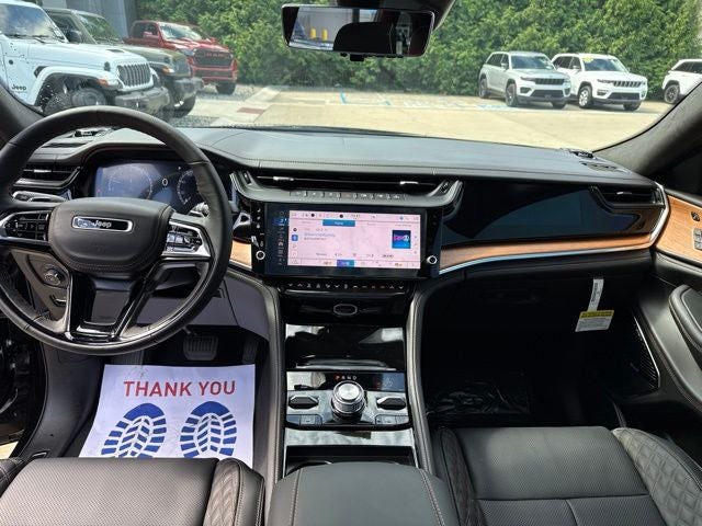 2026 Jeep Grand Cherokee Summit