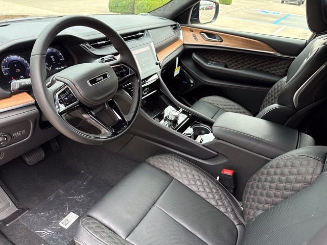 2027 Jeep Grand Cherokee Summit