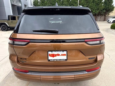2027 Jeep Grand Cherokee Summit