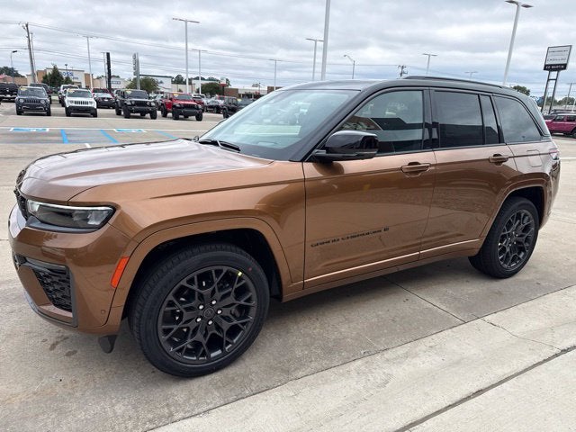 2027 Jeep Grand Cherokee Summit