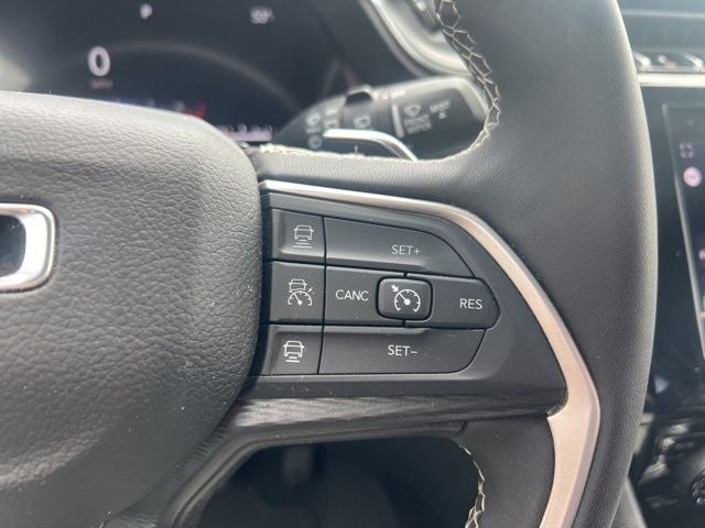 2024 Jeep Grand Cherokee L Laredo
